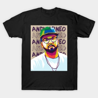 mineo coming in hot T-Shirt